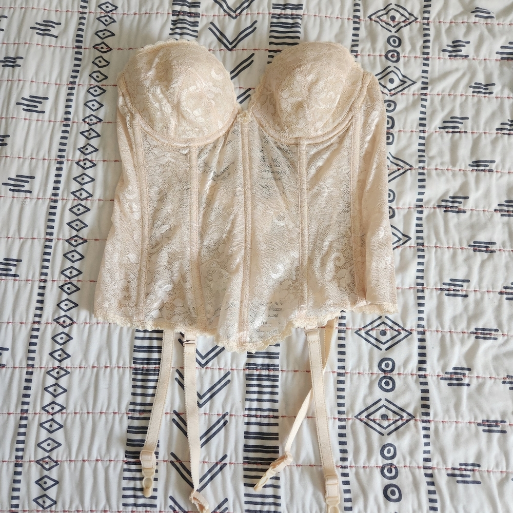 Vintage Carnival Cream Ivory Lace Corset 36B